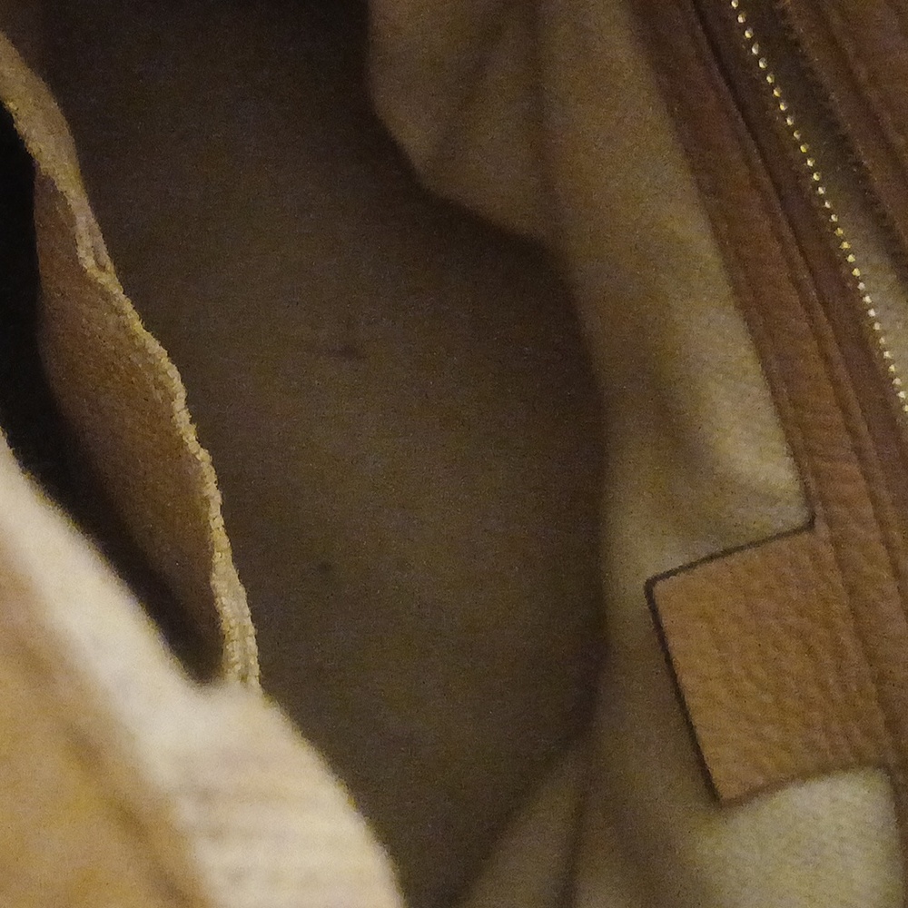 Gucci Tan Leather Shoulder Bag - Picture 5 of 9